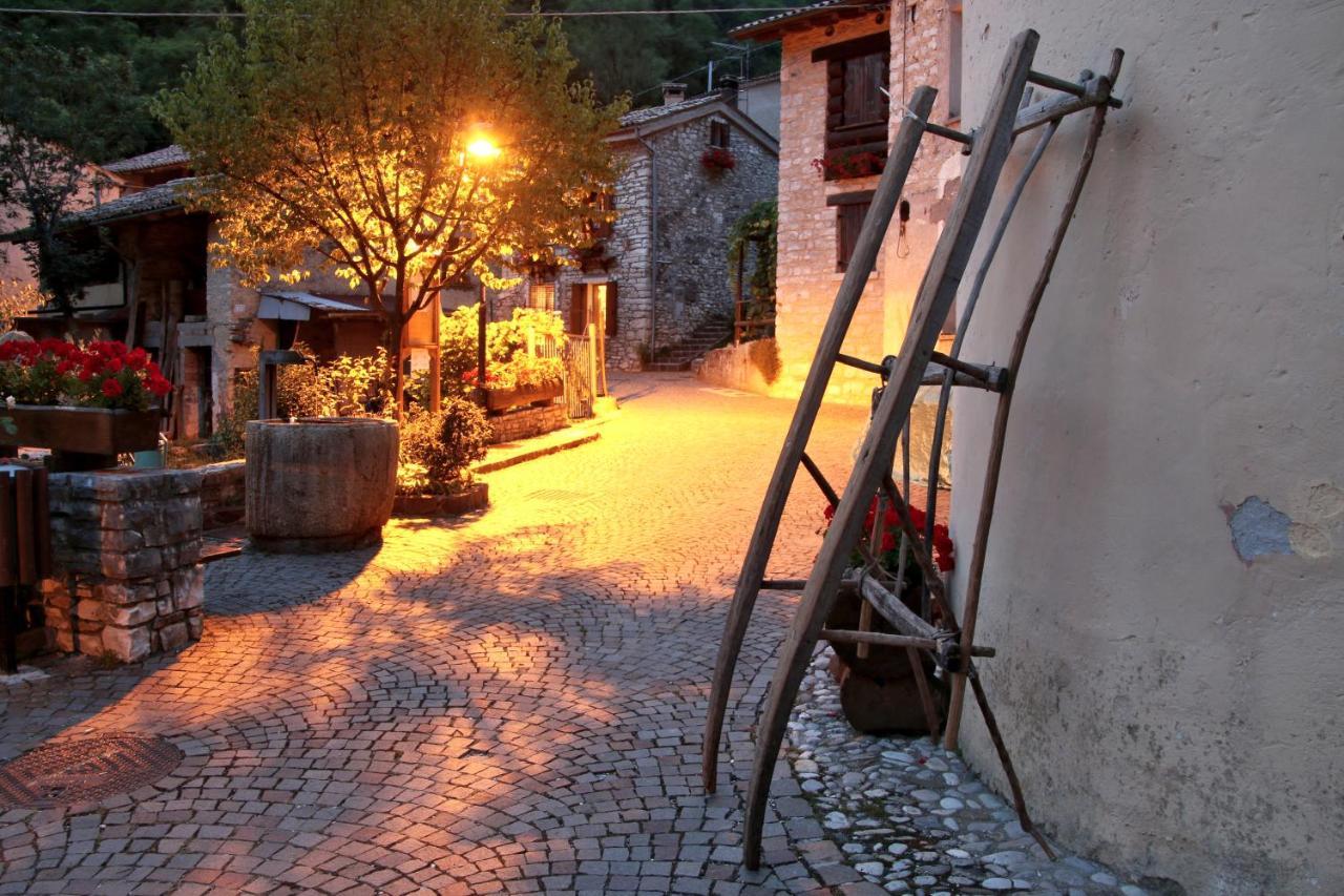 Agriturismo Riva Dei Coz Sequsino ภายนอก รูปภาพ